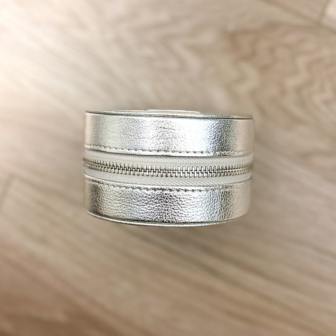 Rachel Barri, 3" Round Jewelry Box
