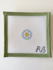 Mini daisy with blue background