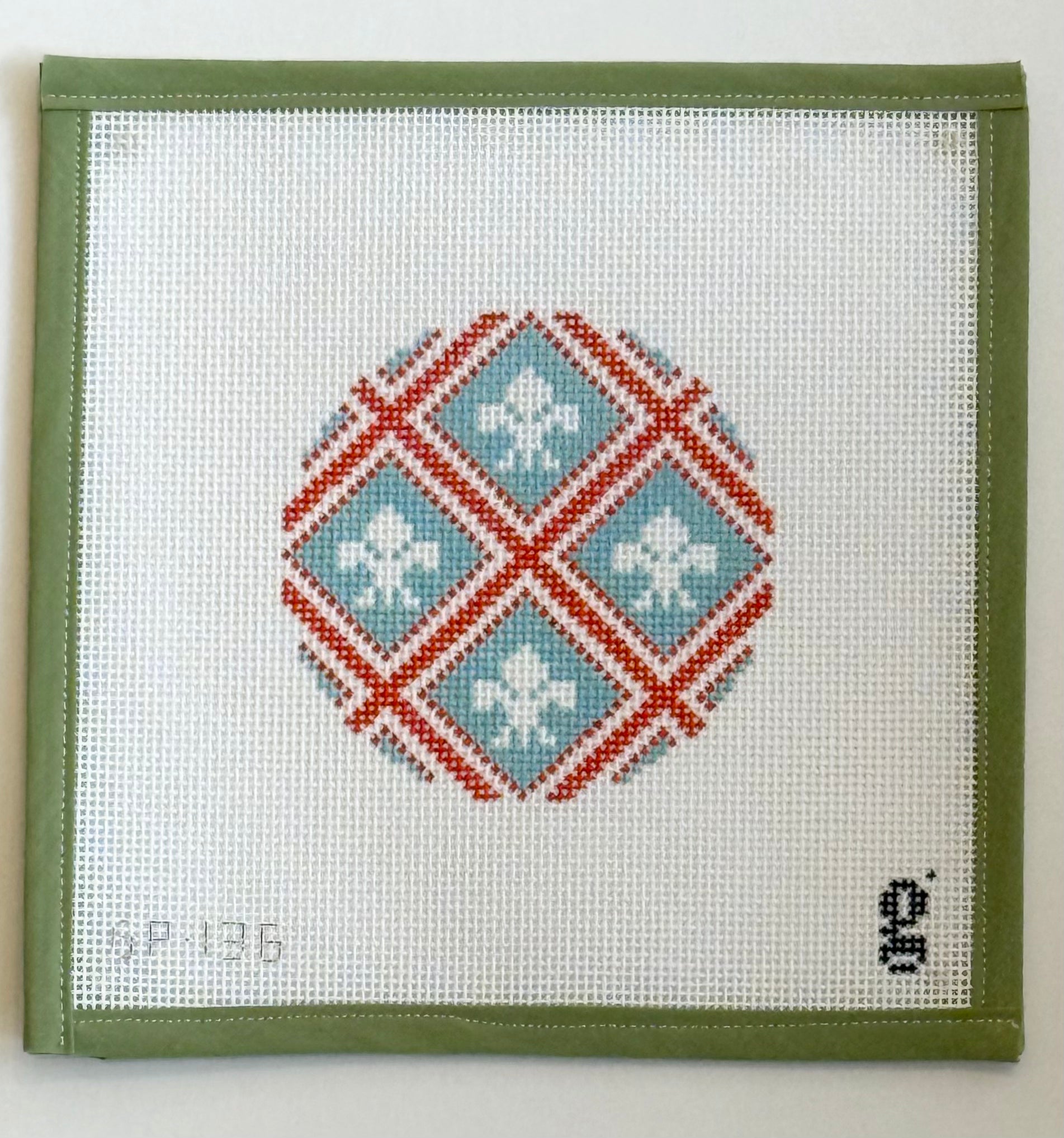Fleur needlepoint canvas by Goodpoint, 13 Mesh 
4 inch round