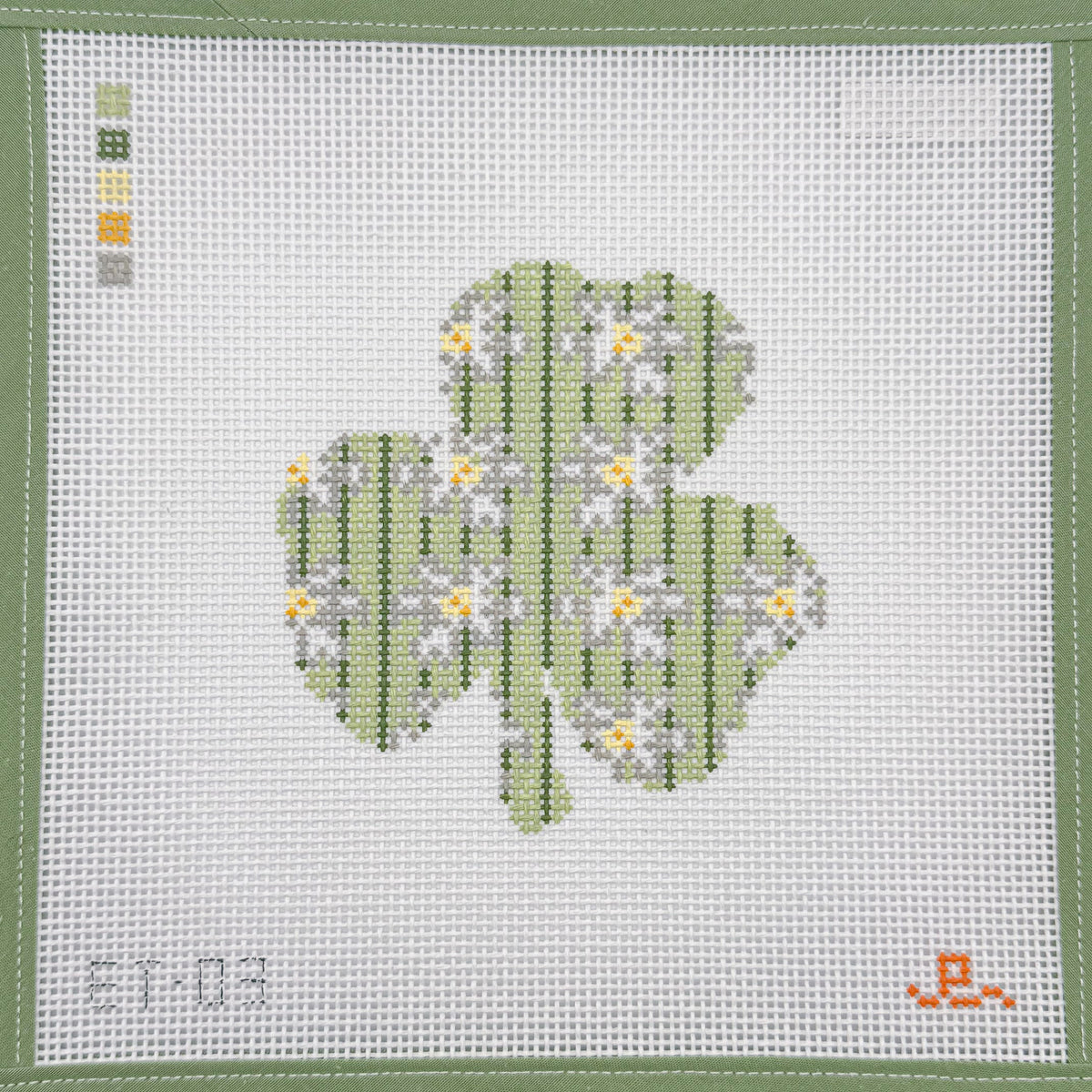 Flower Clover needlepoint canvas by Goodpoint, 13 meshÂ